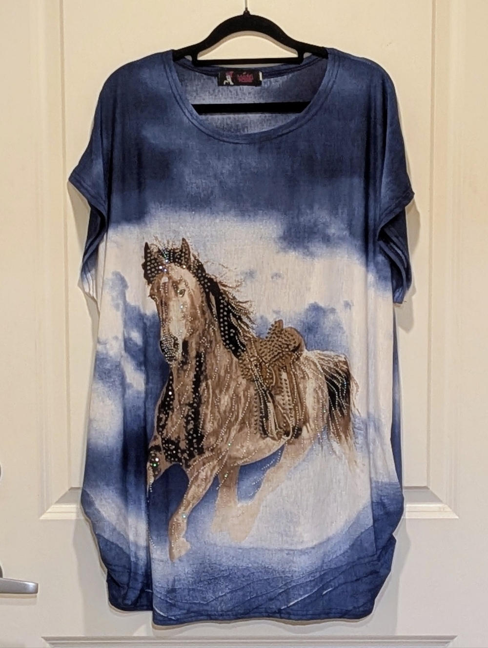 EUC Model France OS Sequined Galloping Horse Stretch Top